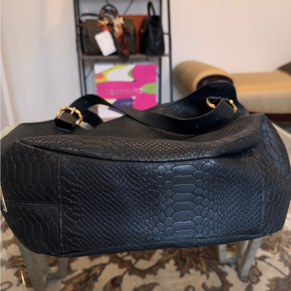 GiGi New York Ellen Bag
Embossed Python - Picture 9 of 10